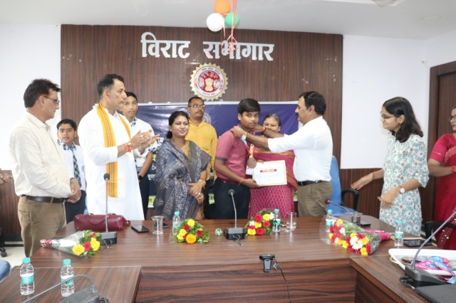 PSY MERITORIOUS HONOR CEREMONY SHAHDOL MP